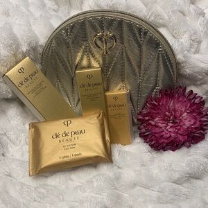 Clé de Peau Beauté Gold Beauty Set New